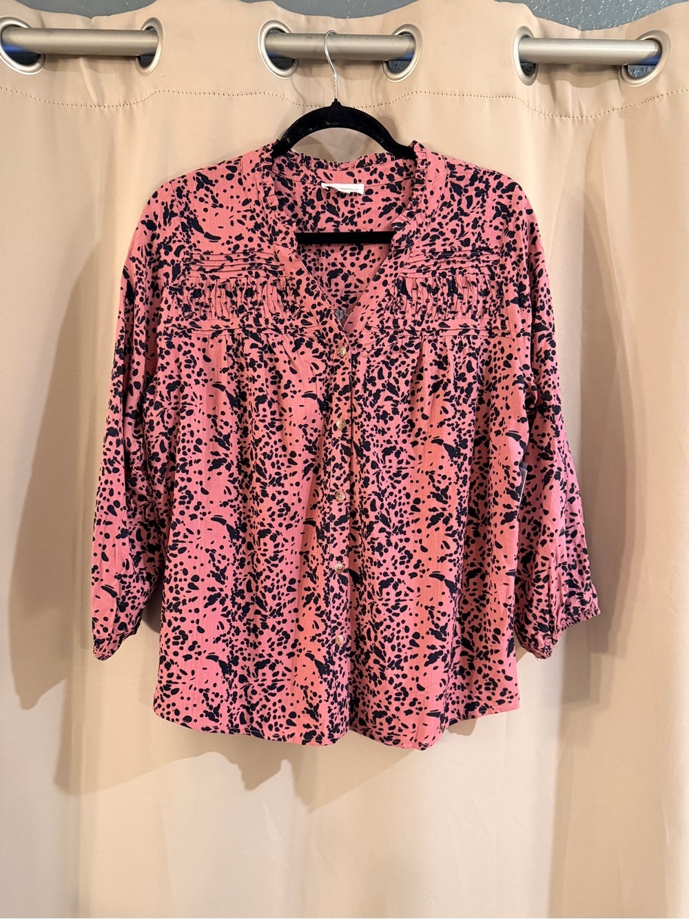 WOMEN'S NWT Westbound Pink Speckled V-Neck Blouse